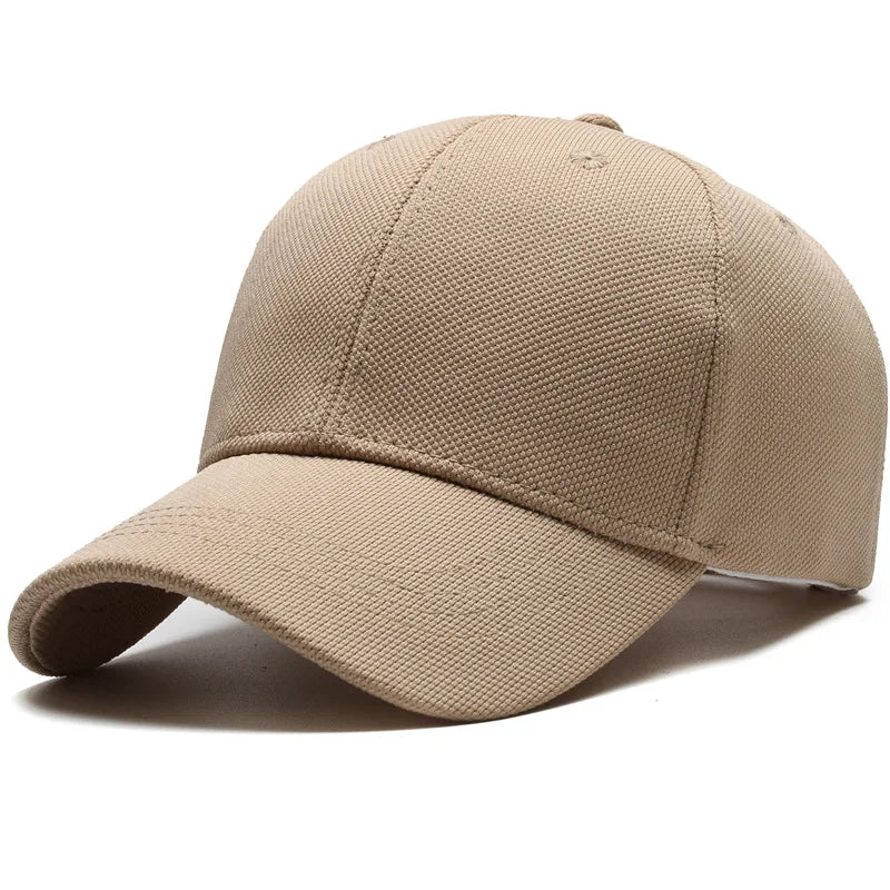 Minimalist baseball cap with adjustable flat peak and structured crown