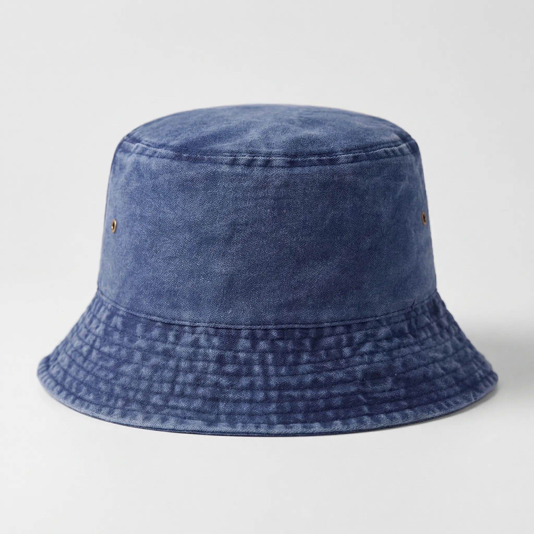 Unisex bucket hat with wide brim for sun protection, packable washed cotton