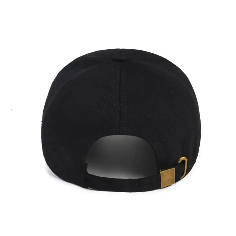 Men's adjustable baseball cap with structured peak and breathable fabric