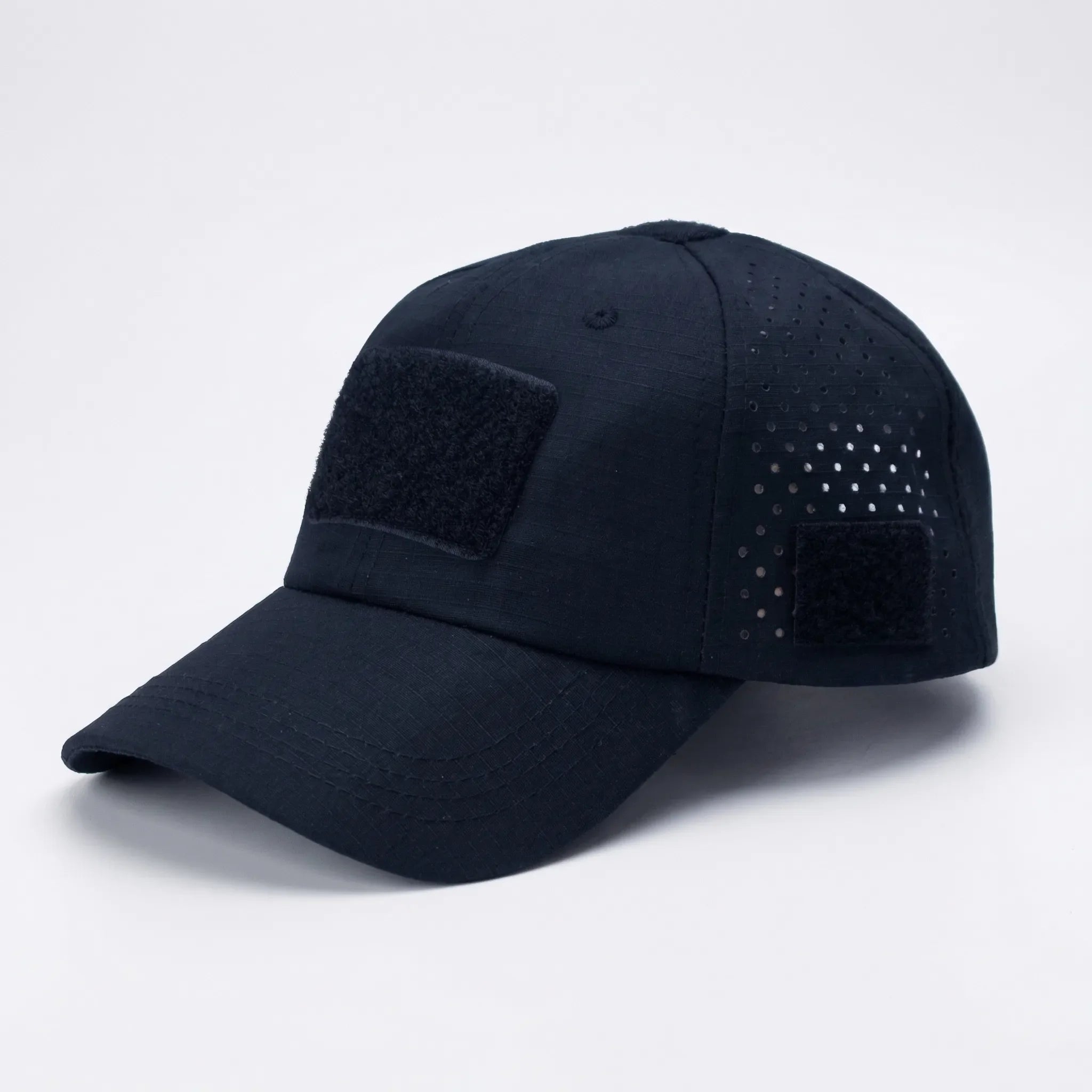 Men's camouflage baseball cap with breathable mesh construction and adjustable strap