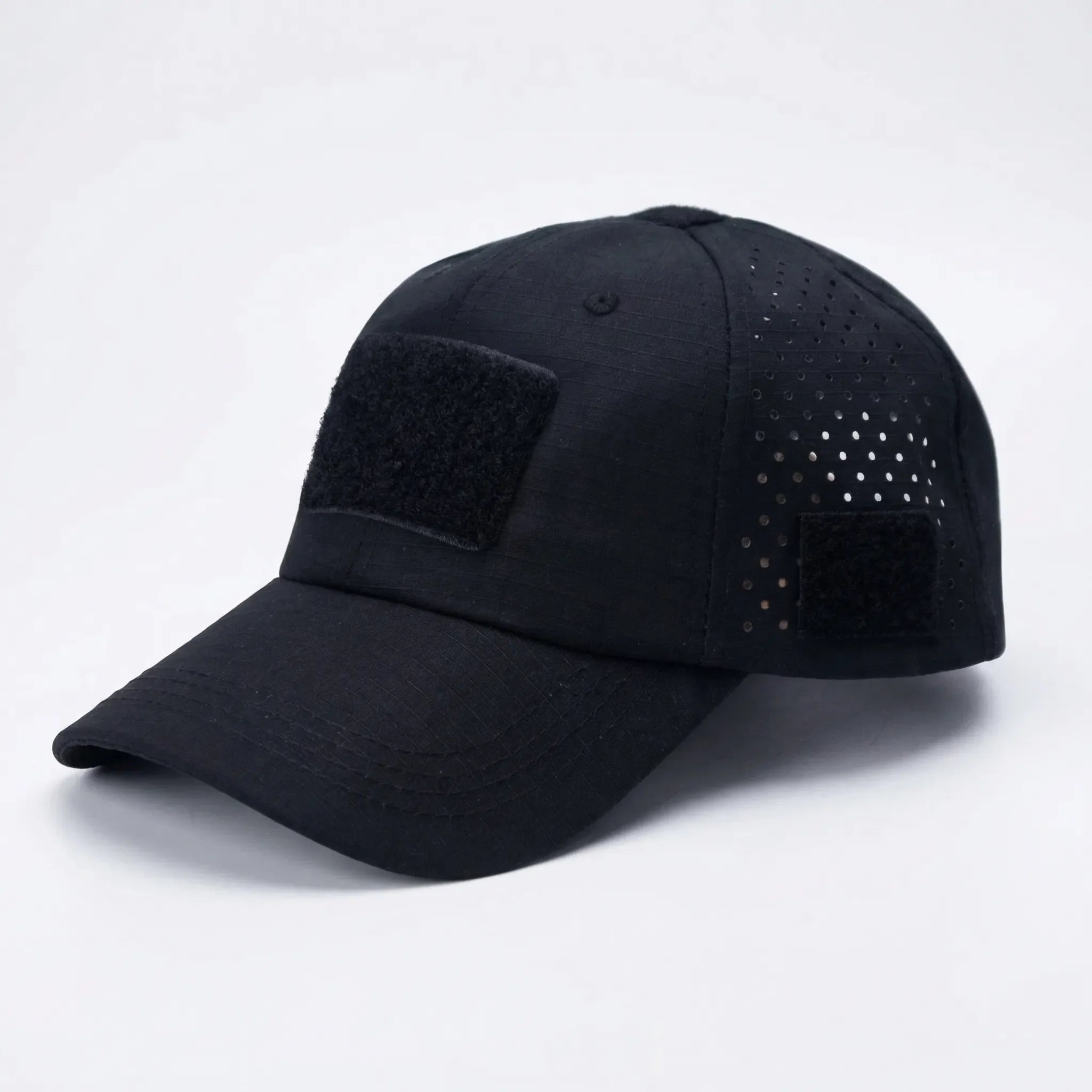 Men's camouflage baseball cap with breathable mesh construction and adjustable strap