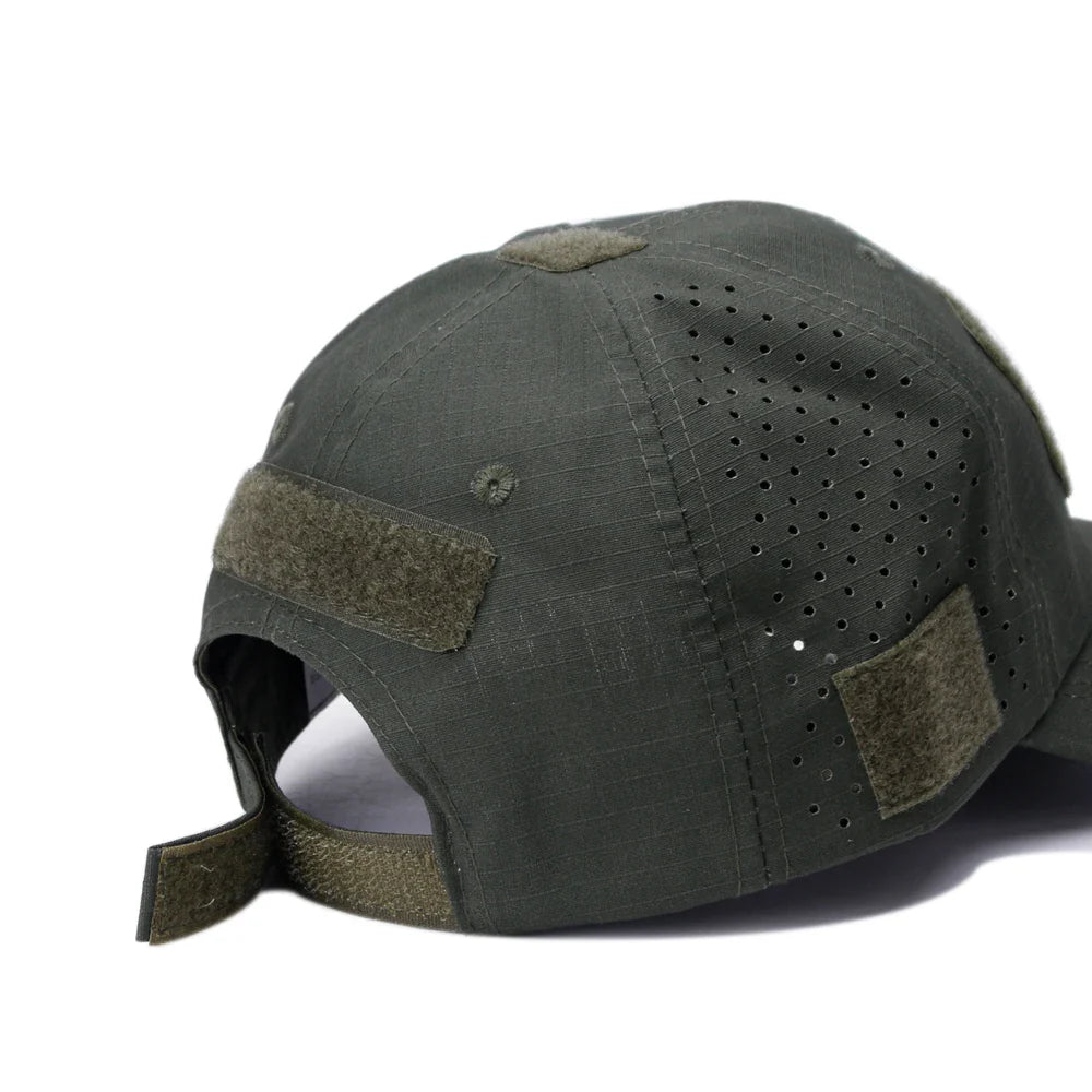 Men's camouflage baseball cap with breathable mesh construction and adjustable strap
