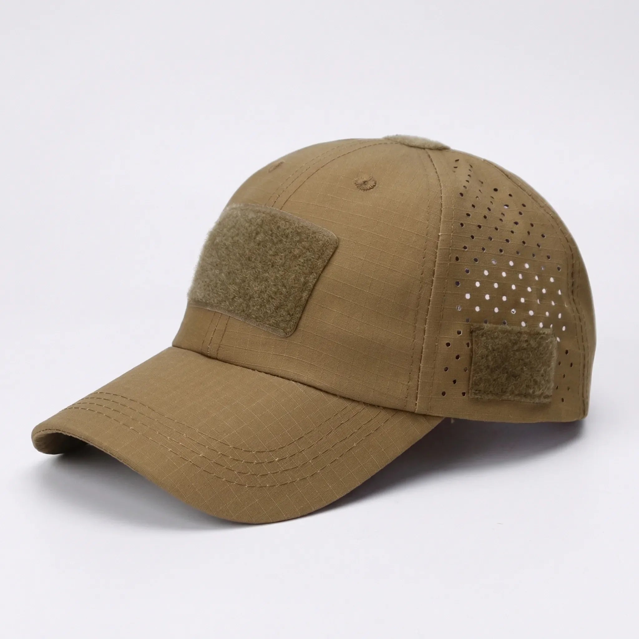 Men's camouflage baseball cap with breathable mesh construction and adjustable strap