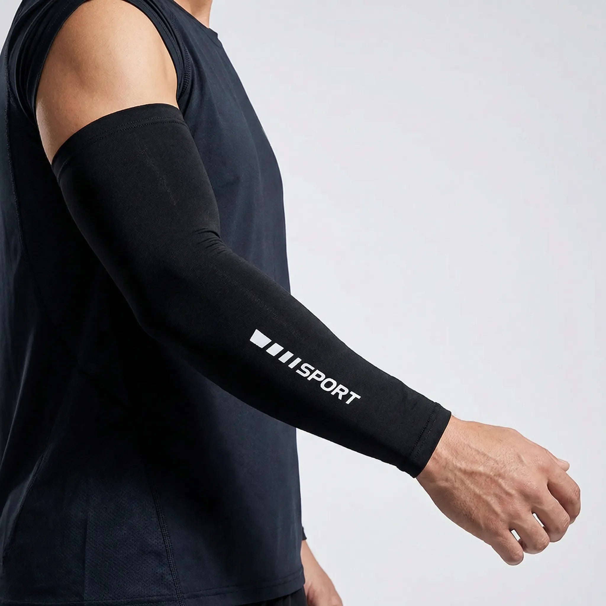 Lightweight cooling arm sleeves with UV protection and anti-slip grip