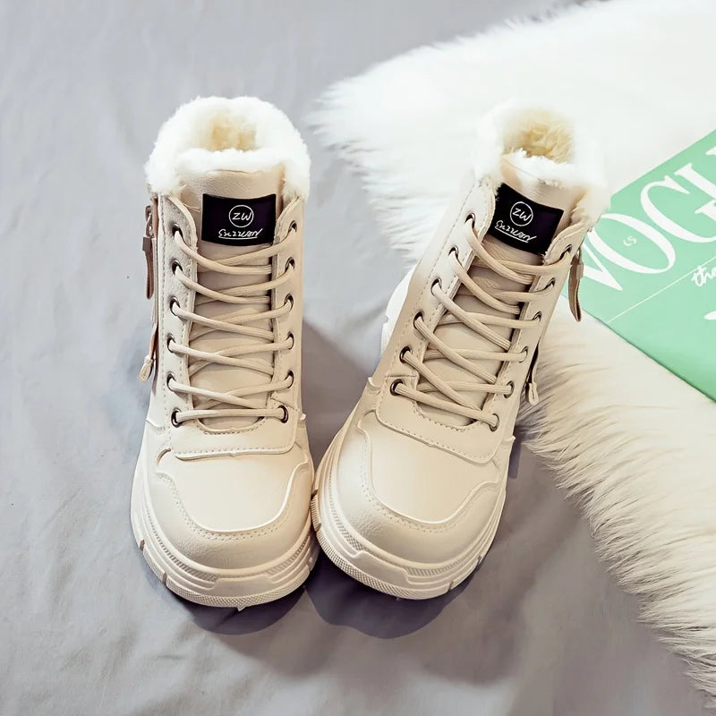 Women's ankle winter boots with warm insulation and chunky gripped sole