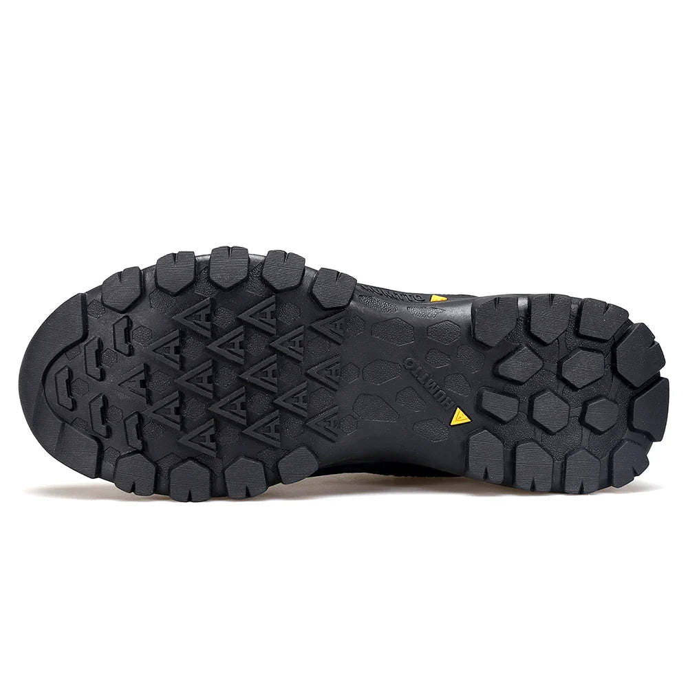 Men's leather hiking shoes with non-slip rubber outsole and breathable lining