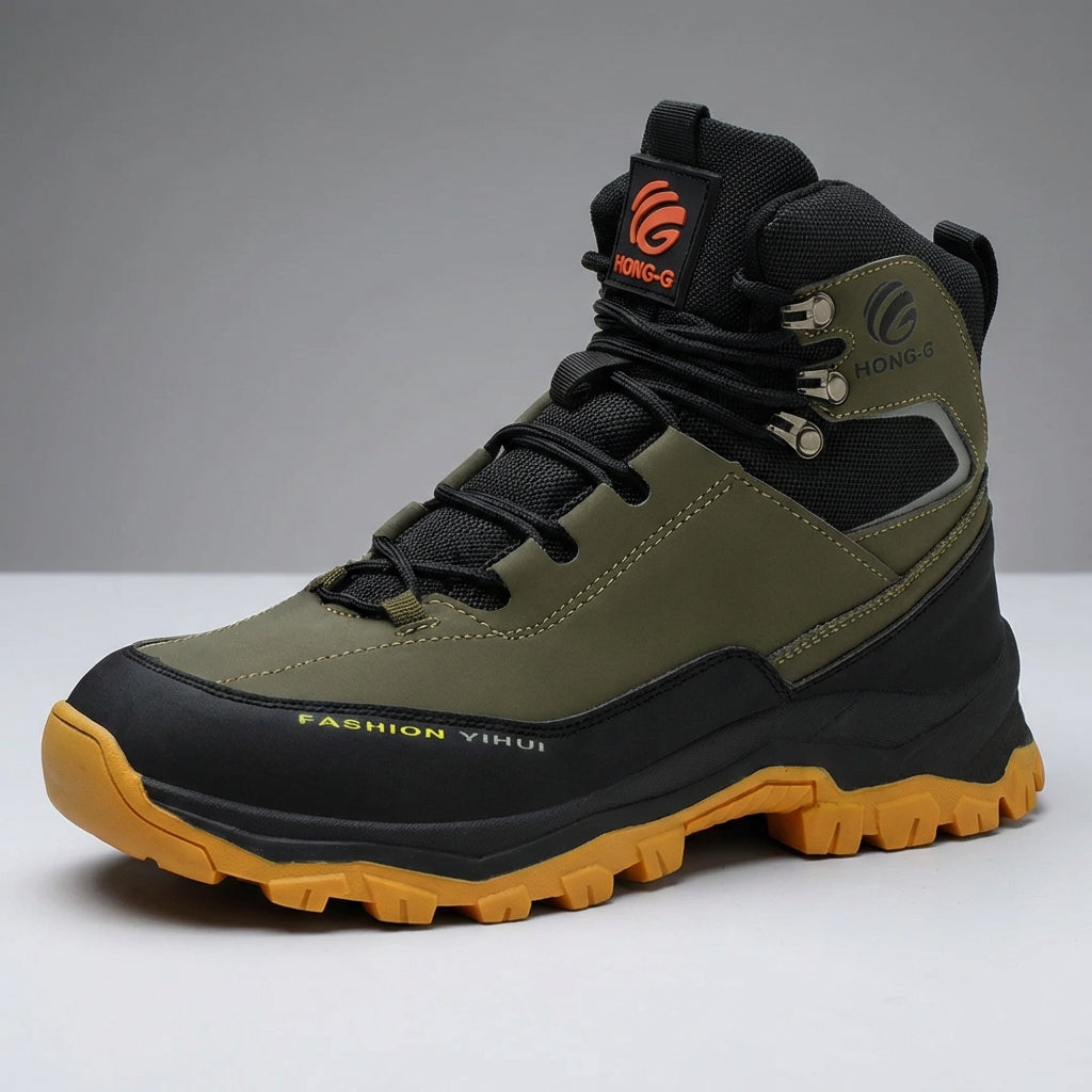 High ankle safety boots with rotating dial closure and slip-resistant sole