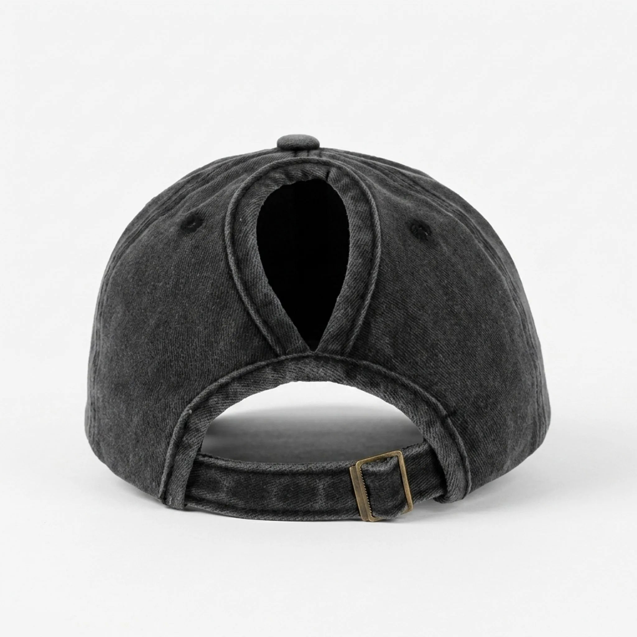 Retro ponytail cap washed black with embroidered heart detail