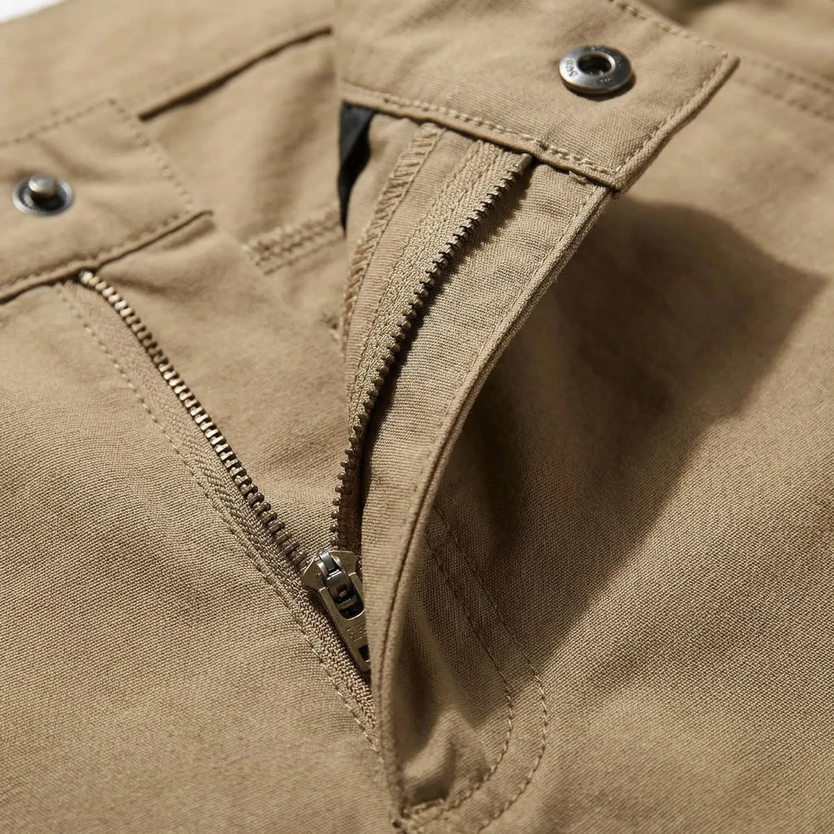 Men's knee-length cargo hiking pants quick-drying with multiple pockets