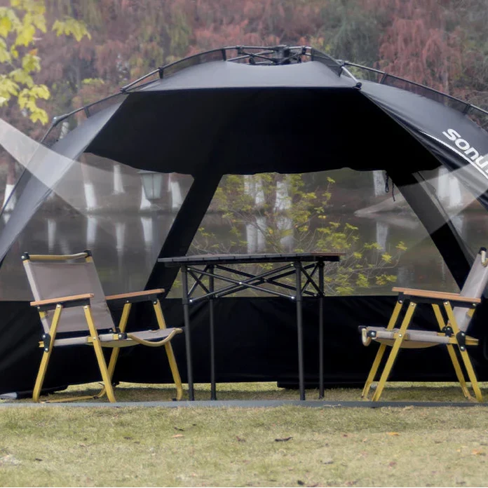 Automatic pop up beach tent for 3-4 people with UV protection layer