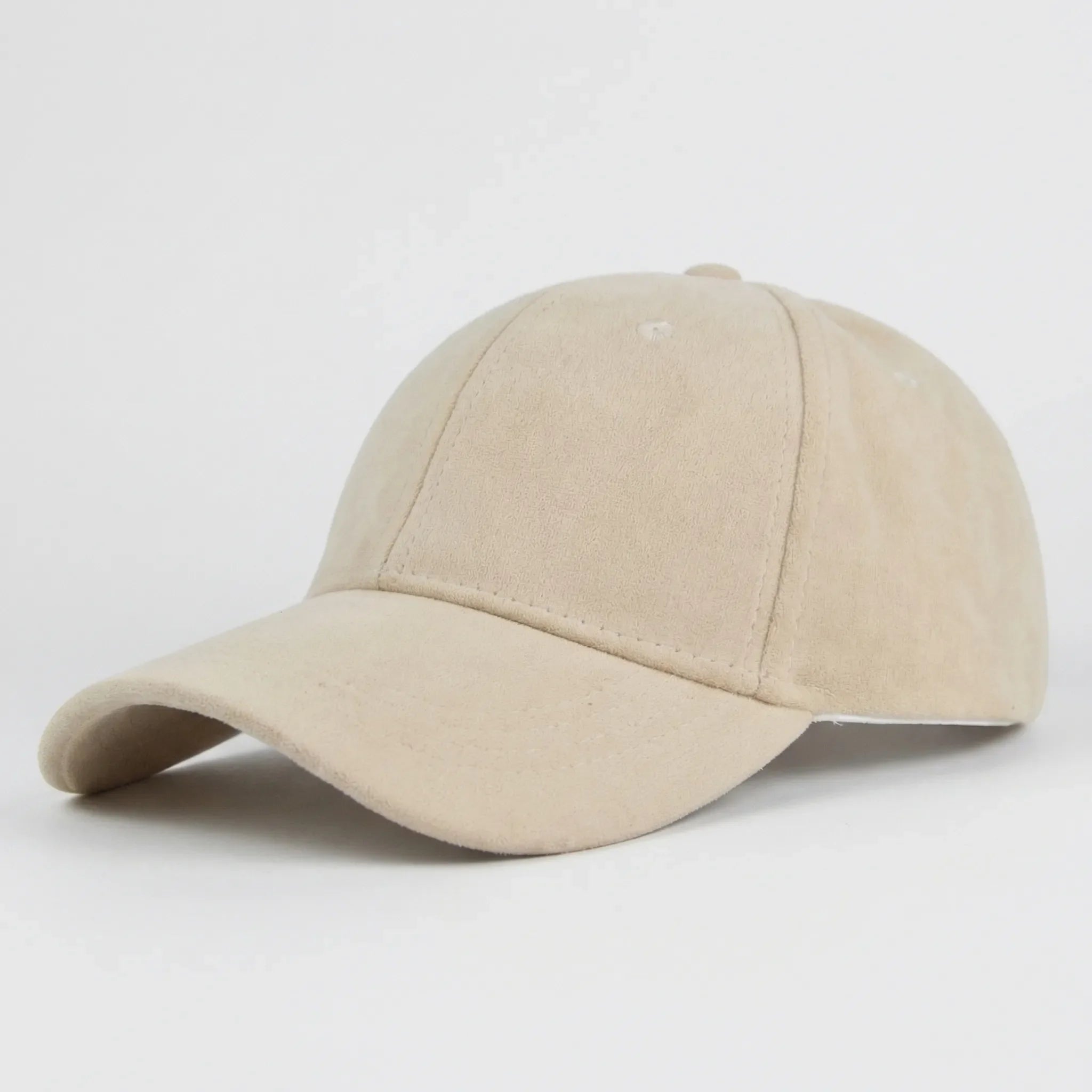 Retro suede baseball cap with snapback closure in unisex fit