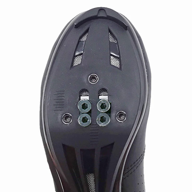 SPD-compatible cycling shoe with rotary dial closure and perforated upper