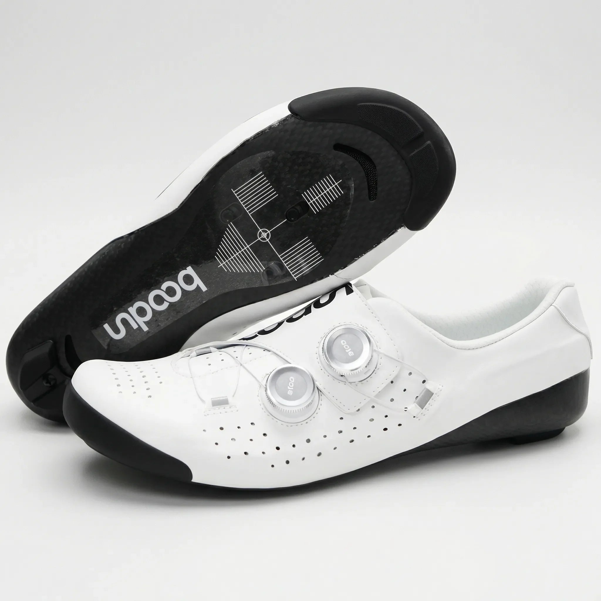 Lightweight road cycling shoes with rigid sole and perforated upper