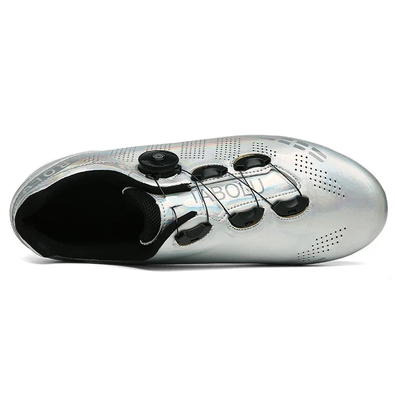Road cycling shoe with dual rotary dial closure and self-locking cleat sole