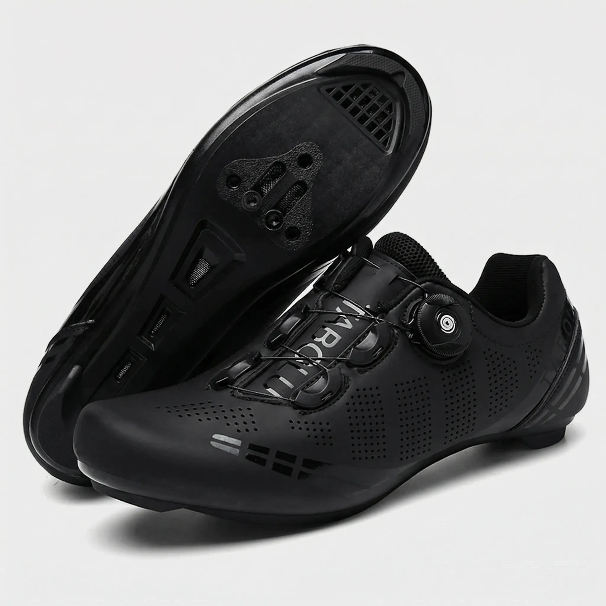 Road cycling shoe with dual rotary dial closure and self-locking cleat sole