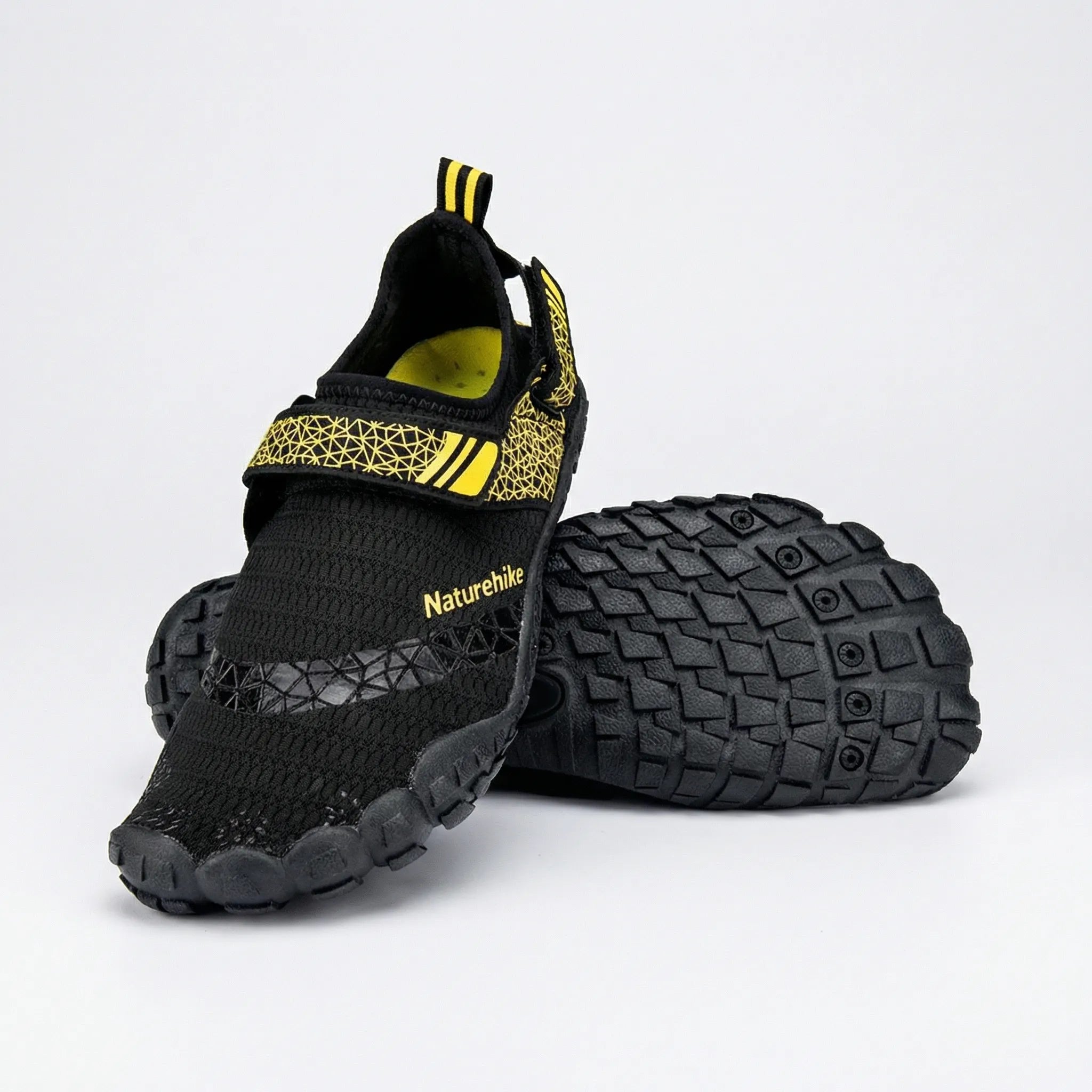 Quick-dry barefoot water shoes with non-slip sole and lightweight design