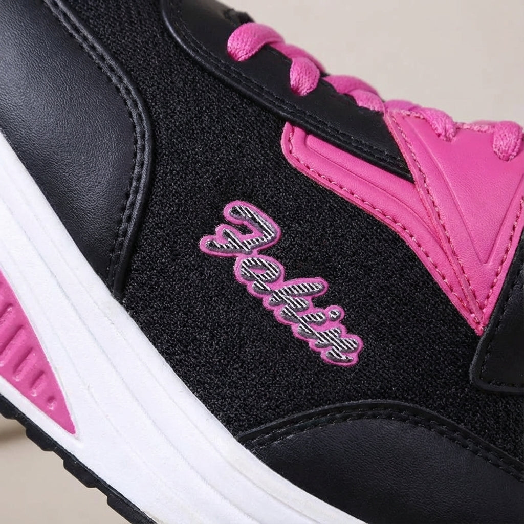 Women's platform walking shoes with breathable mesh and cushioned support