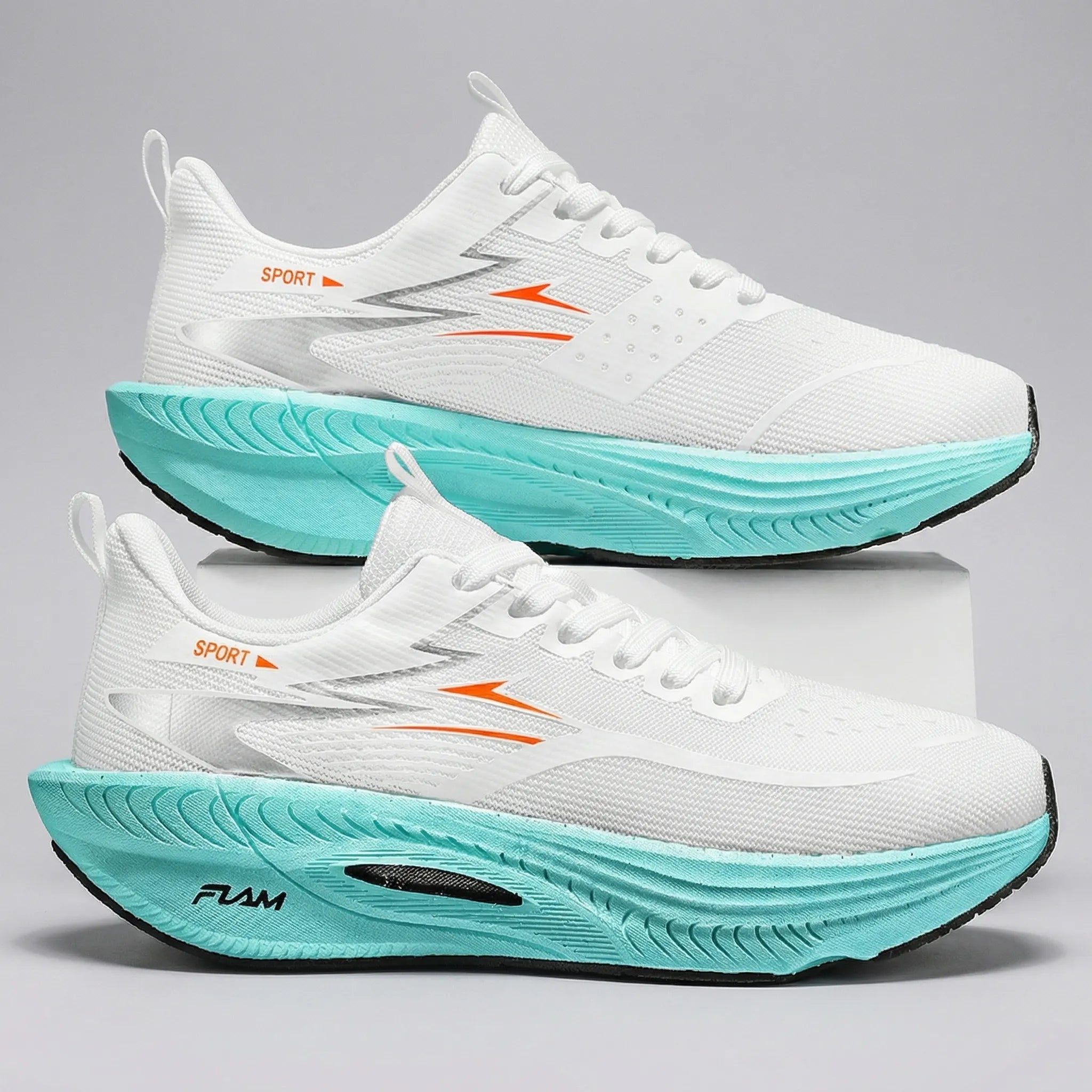 Running shoe with air cushion heel and carbon plate mesh upper