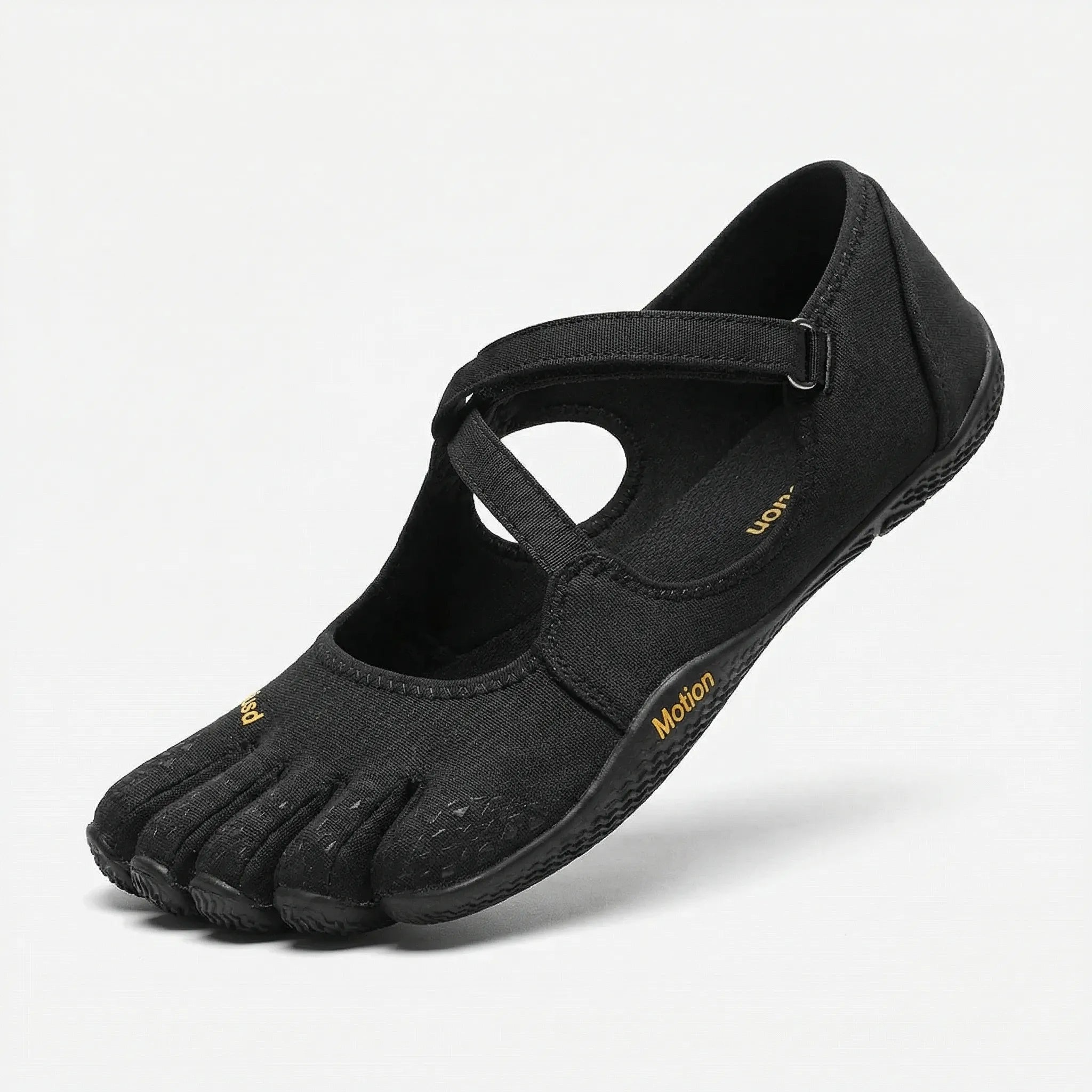 Women's five-toe minimalist water shoe with quick-drying fabric and adjustable loop strap