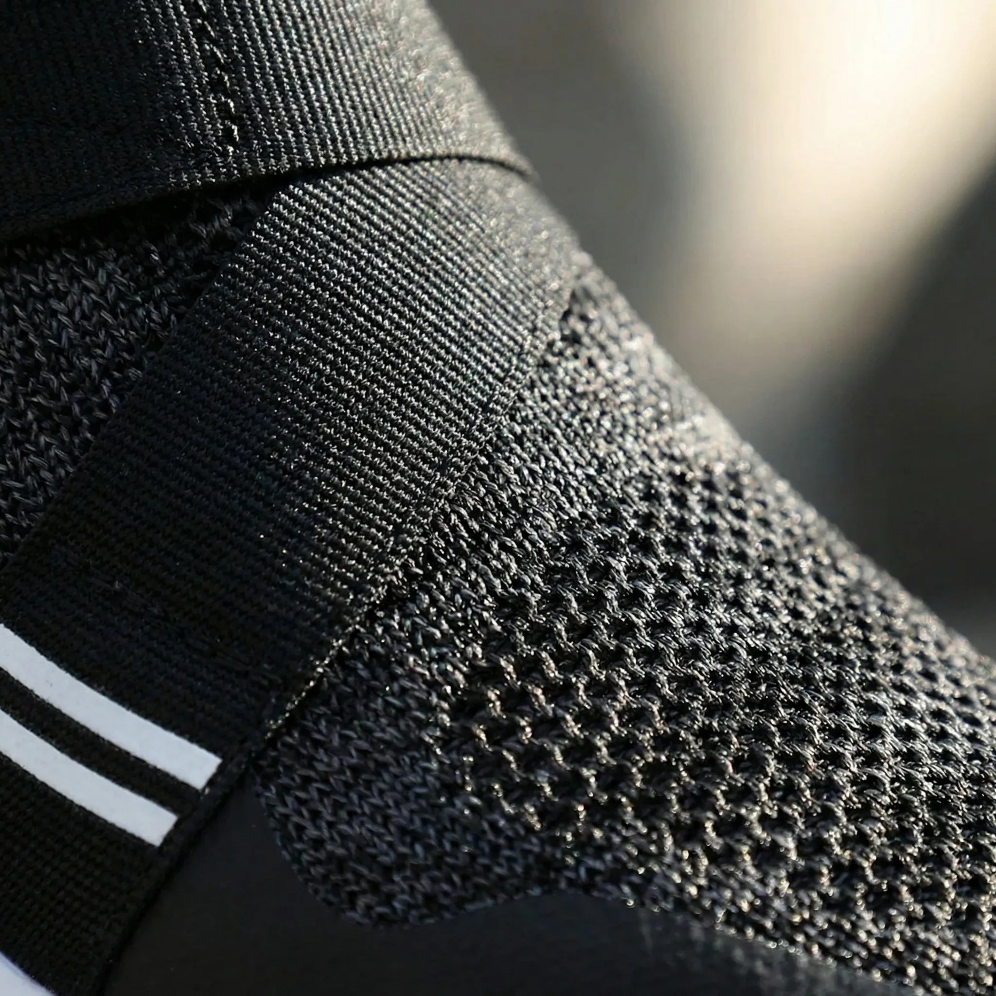Men's flat pedal MTB cycling shoe with breathable woven upper