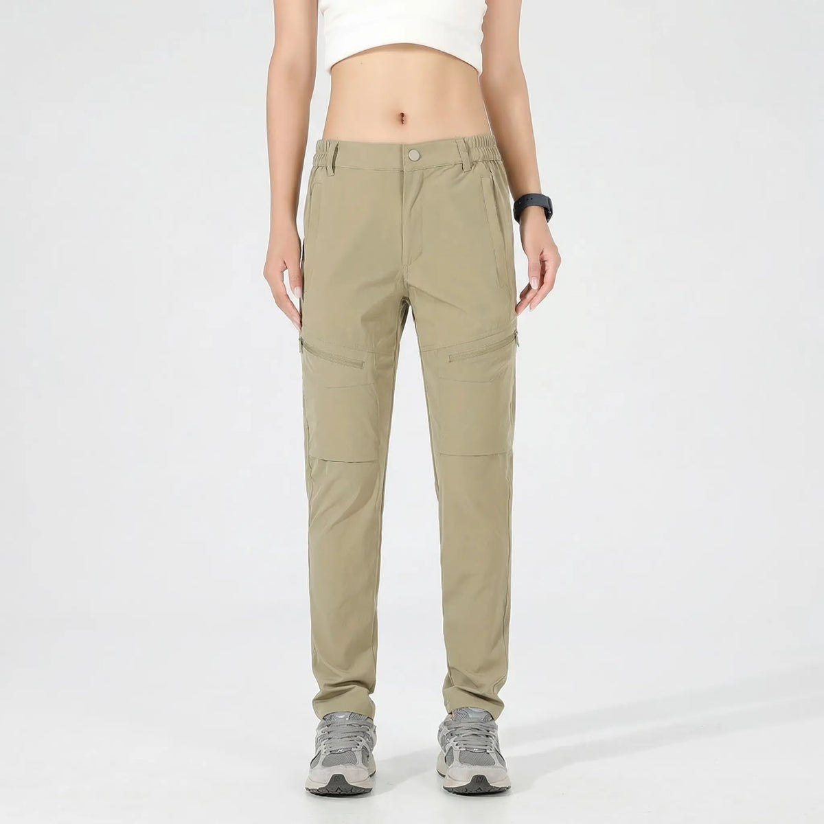 Women's hiking pants with four-way stretch, water-repellent cargo design