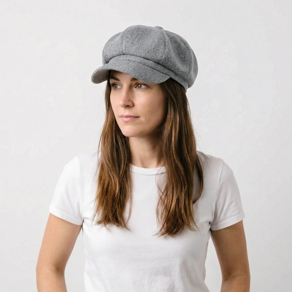 Classic beret with visor and dense woven material for cool weather
