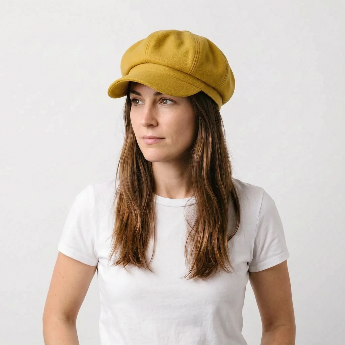 Classic beret with visor and dense woven material for cool weather