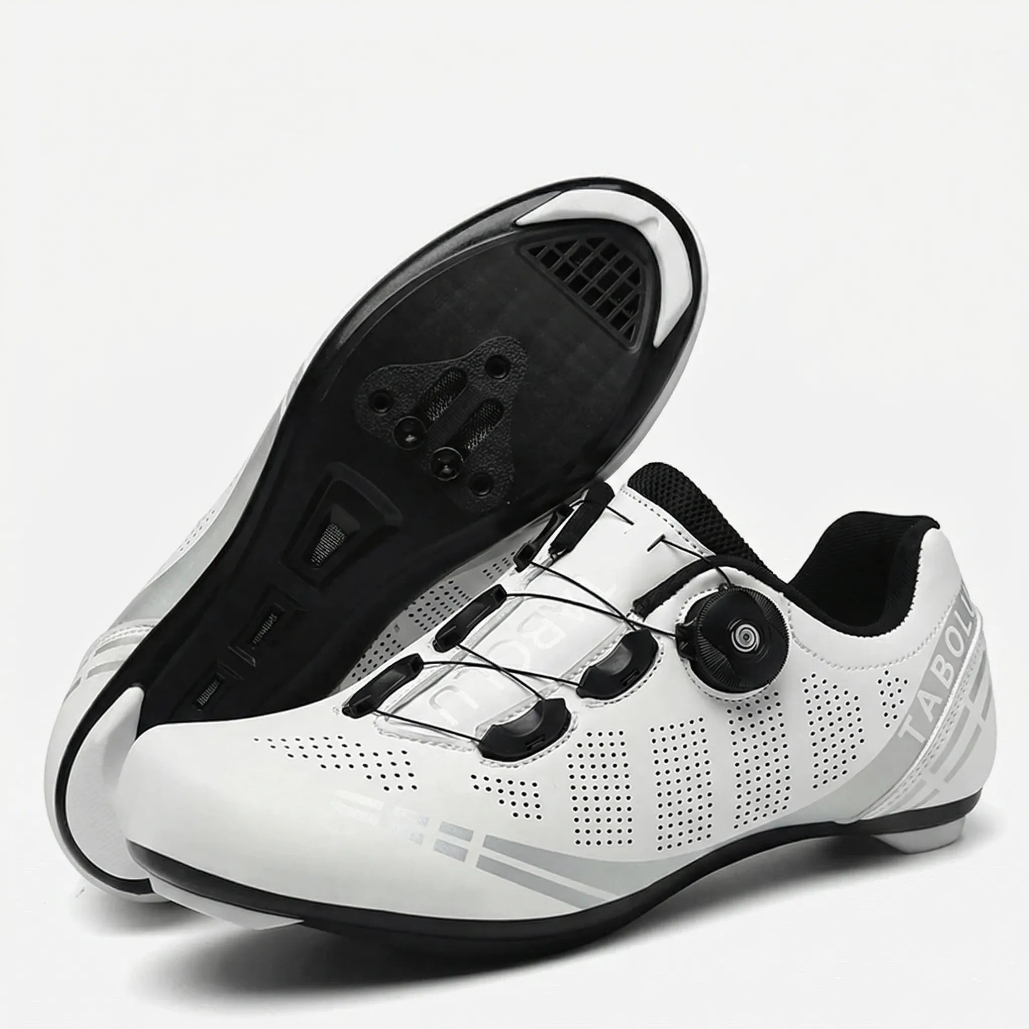 MTB cycling shoe with rotary knob closure and SPD cleat compatibility