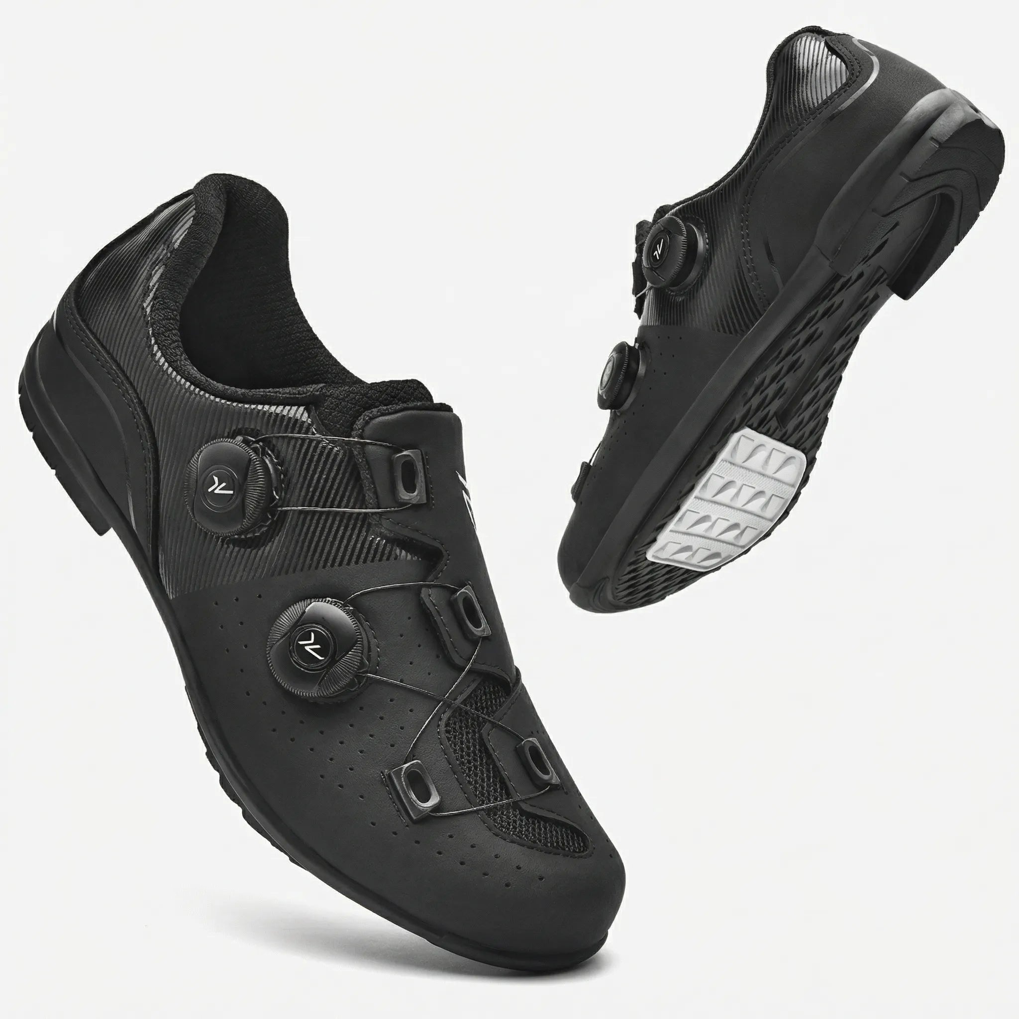 Road and MTB cycling shoes with dual rotary dial closure system