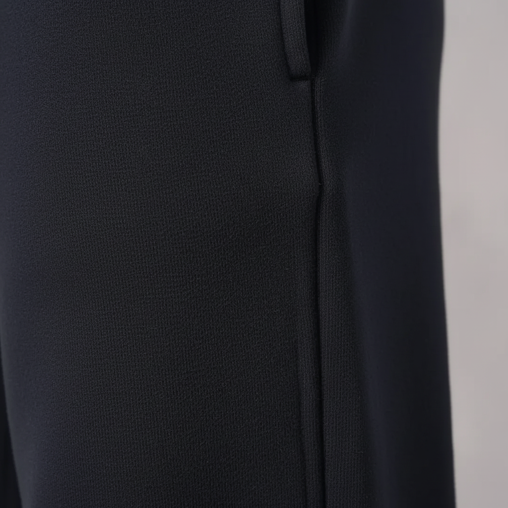 Men's relaxed fit pants with breathable warm lining straight leg cut