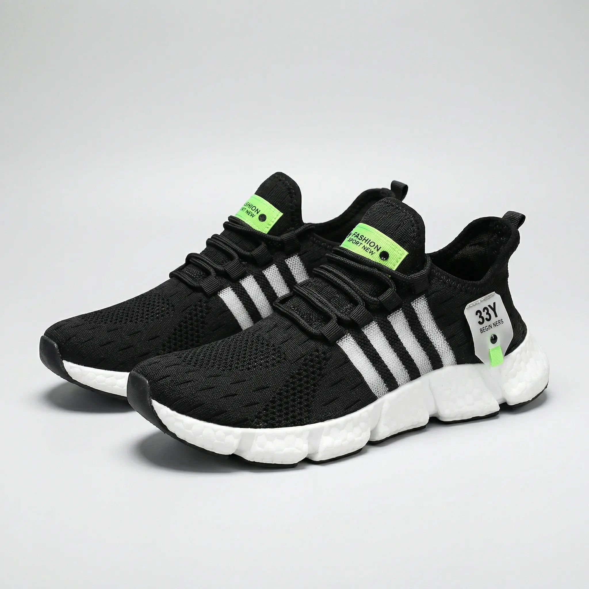 Men's lightweight mesh sneaker with breathable upper and cushioned sole