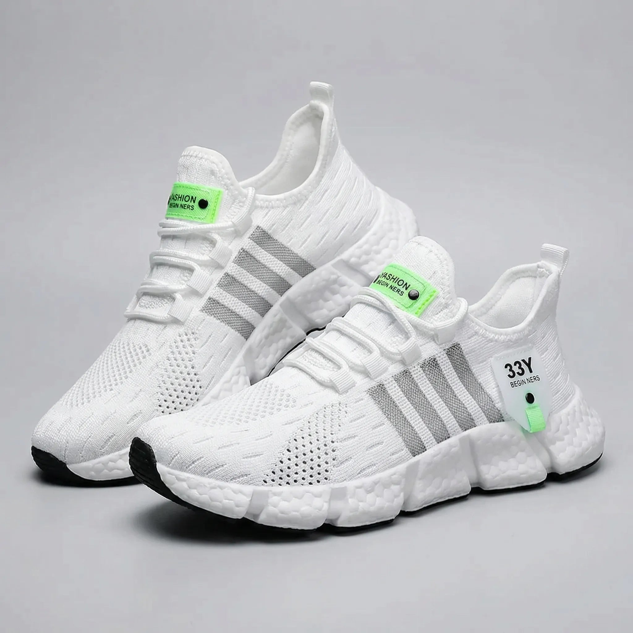 Men's lightweight mesh sneaker with breathable upper and cushioned sole