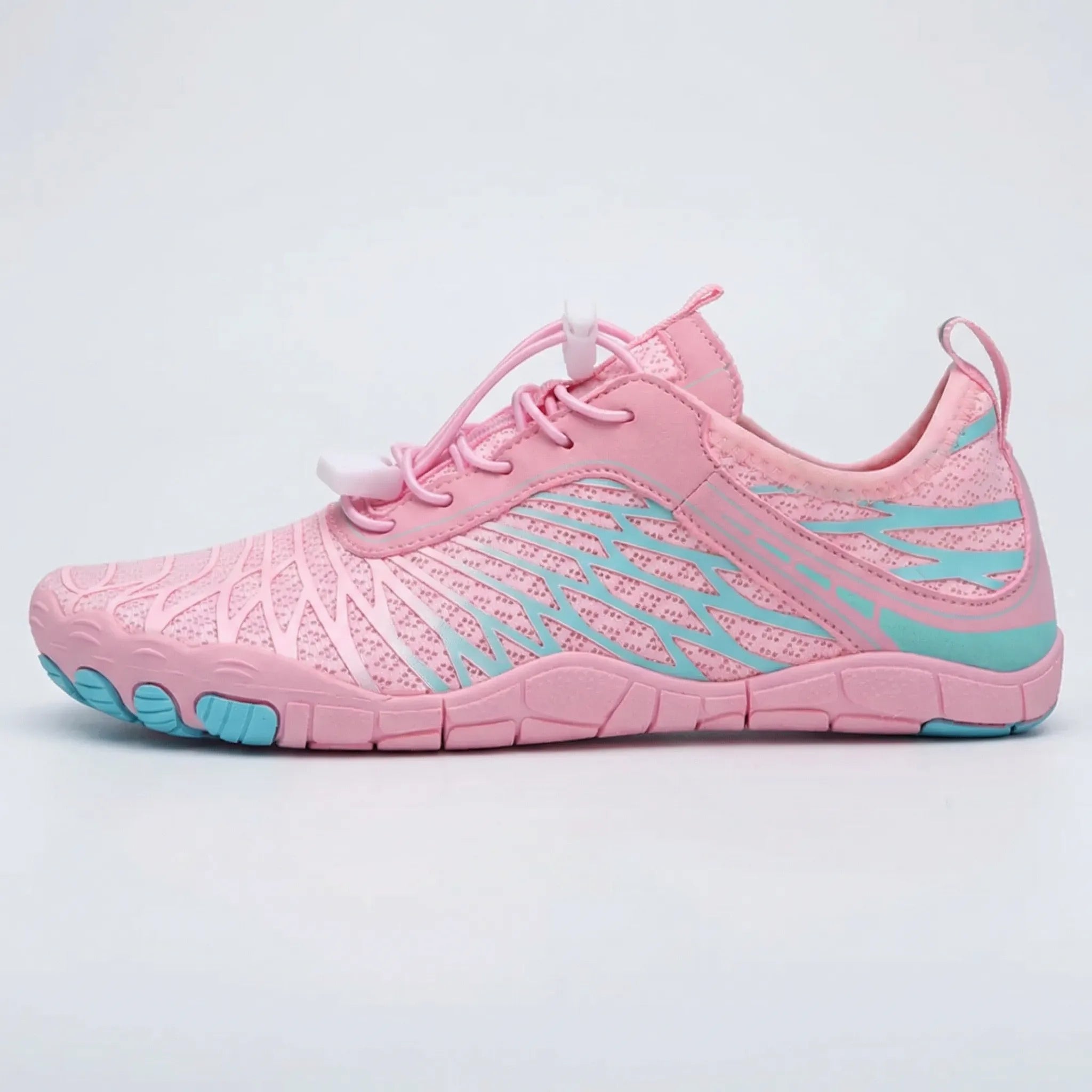 Barefoot-style anti-slip water shoe with quick-drying design