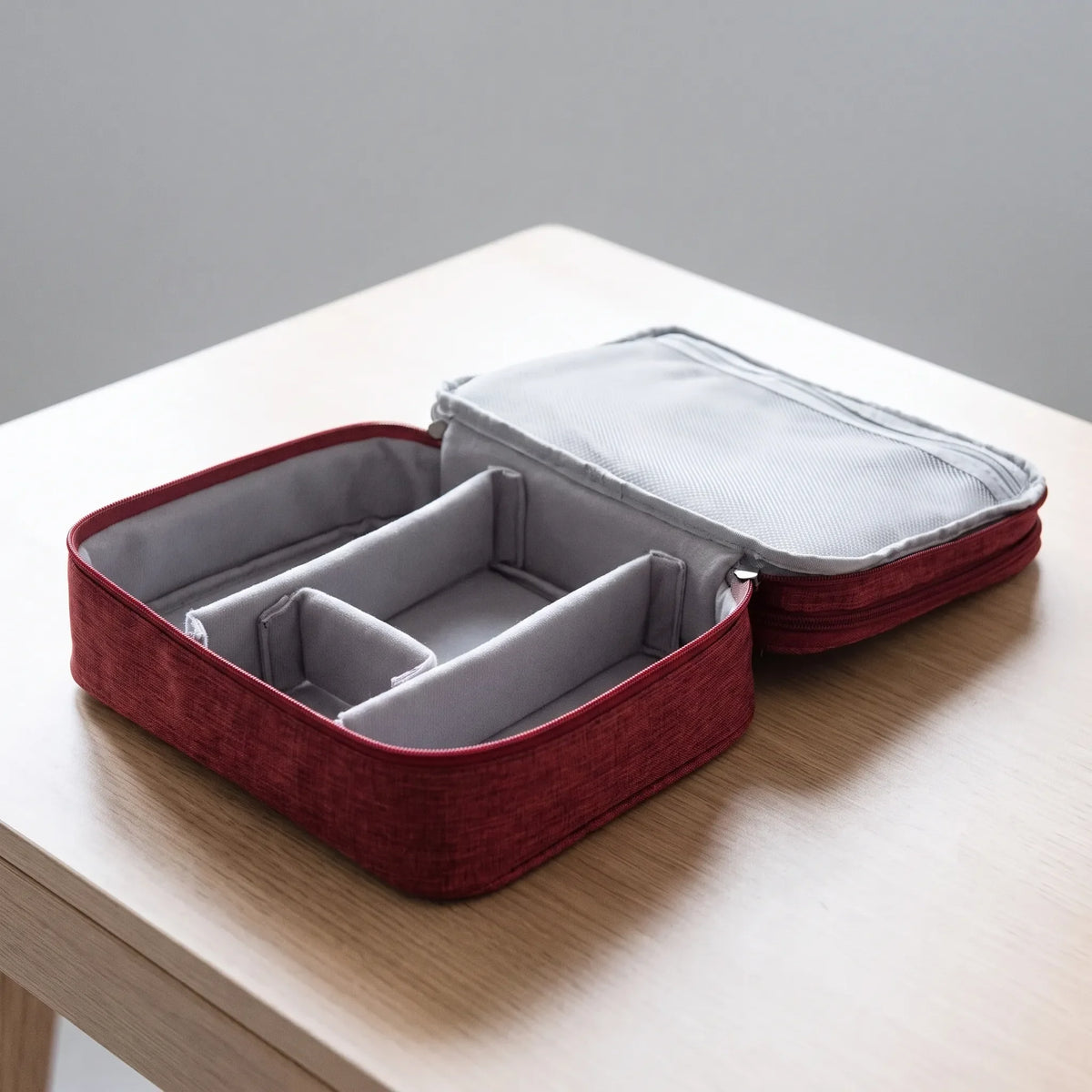 Travel accessories cable organizer with adjustable dividers and elastic loops