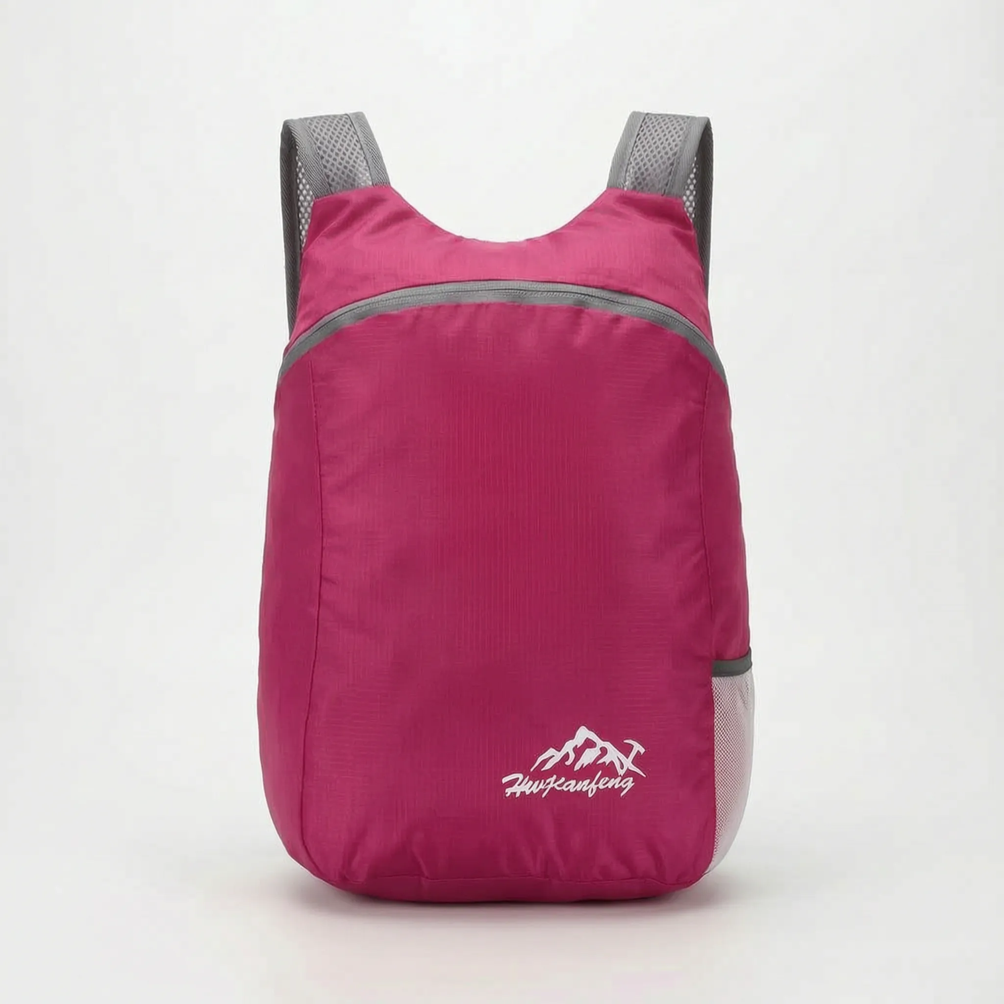Ultralight foldable daypack with water-resistant exterior and breathable mesh straps