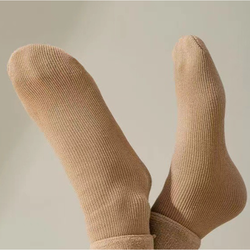 Thicker Warm Solid Color Mid-Calf Socks for Women