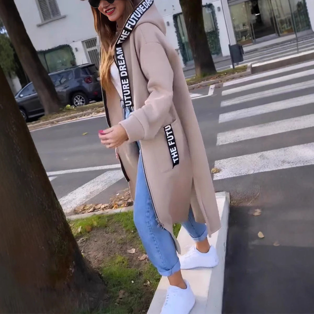 Long Zipper Hoodie with Pockets - Versatile, Warm, and Comfortable